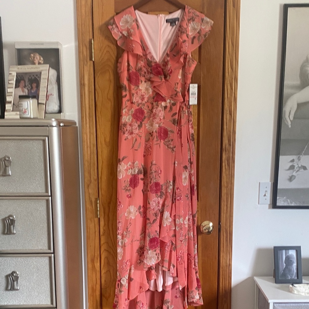 NWT Jessica Howard Floral Pink Wrap Dress Size 10